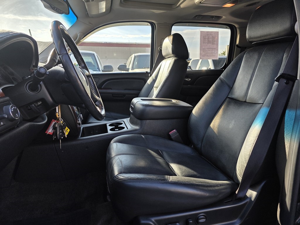 Chevrolet Suburban  2009