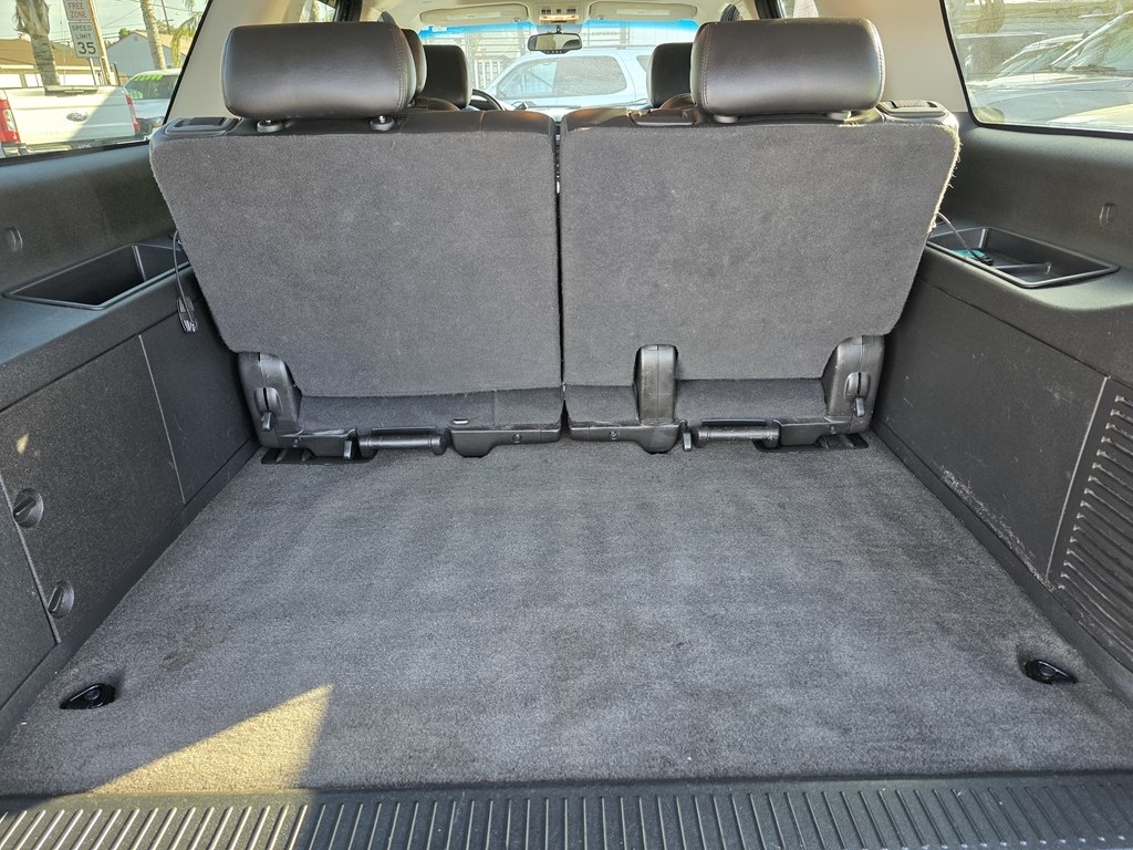 Chevrolet Suburban  2009