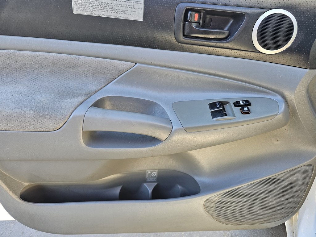 Toyota Tacoma  2005
