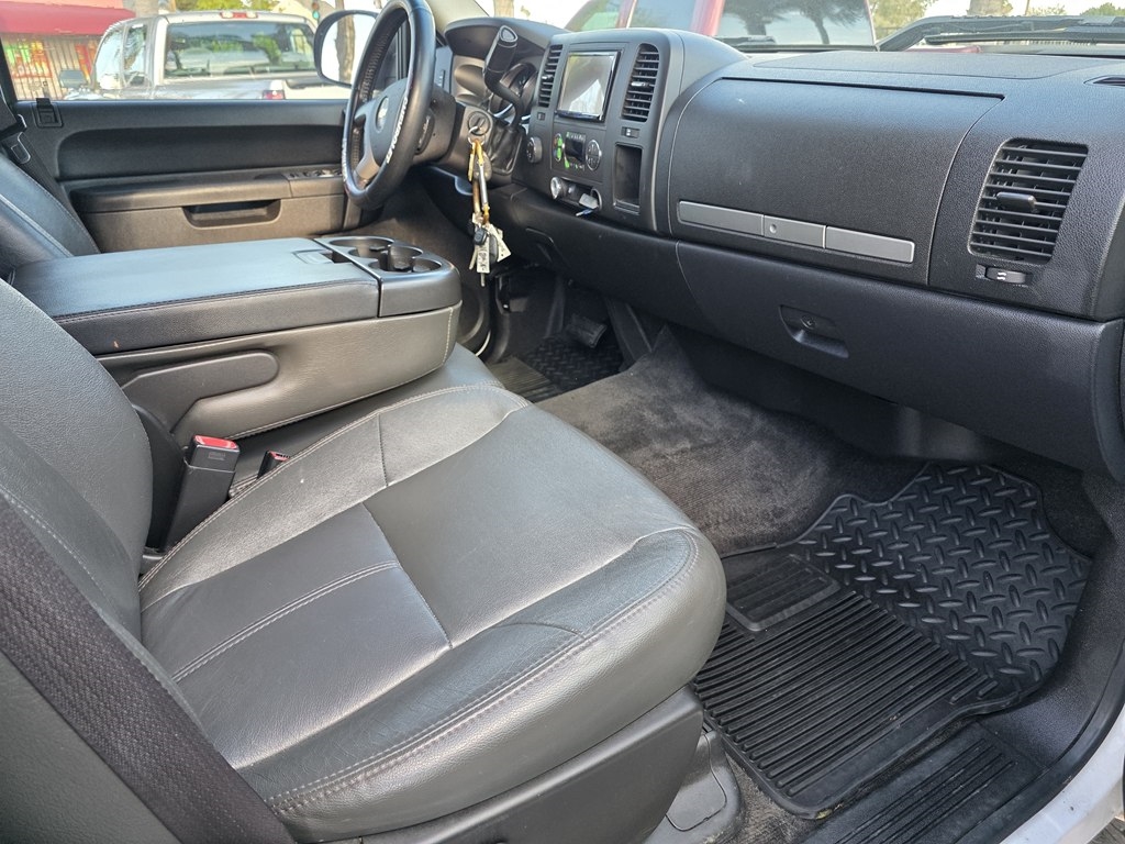 Chevrolet Silverado 1500  2010