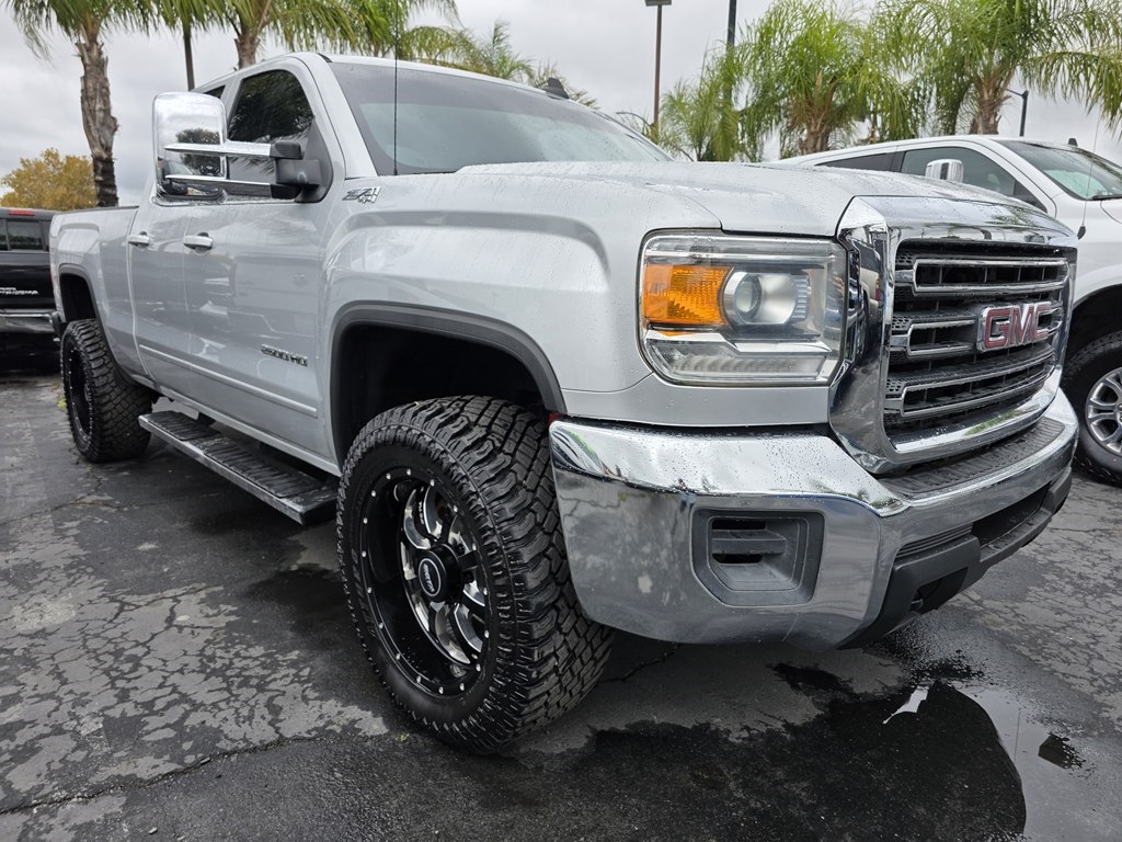 2018 Gmc Sierra 2500 SLE photo 2