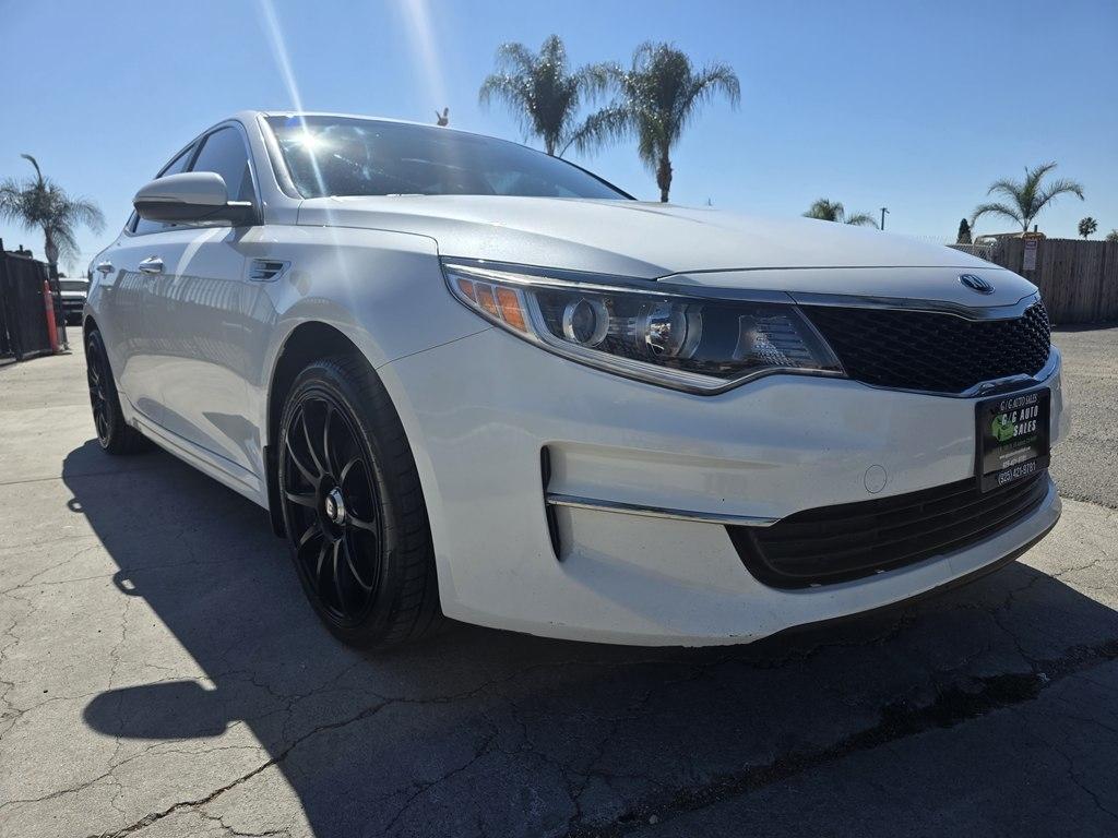 Kia Optima photo 2