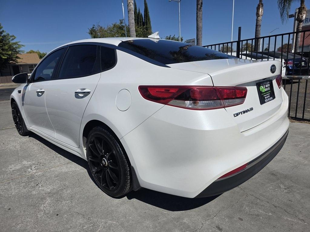 Kia Optima photo 4