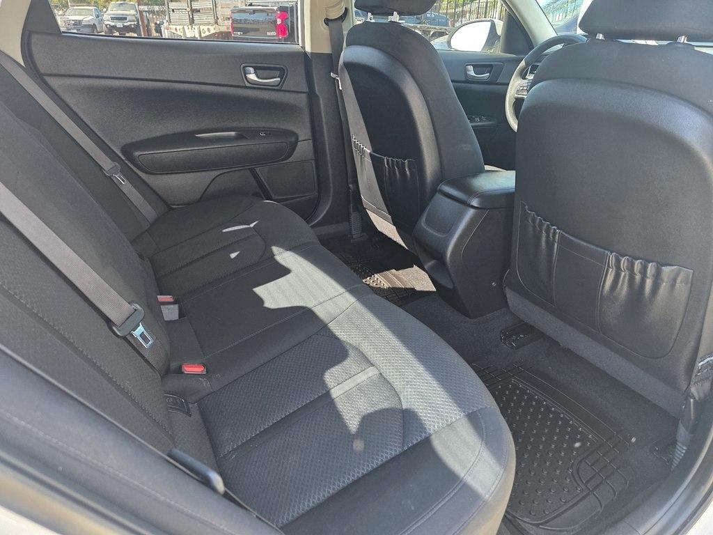 Kia Optima photo 10
