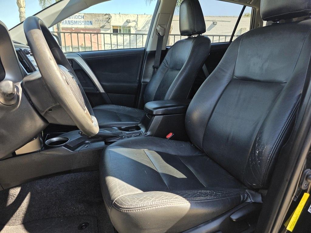Toyota RAV4 photo 5