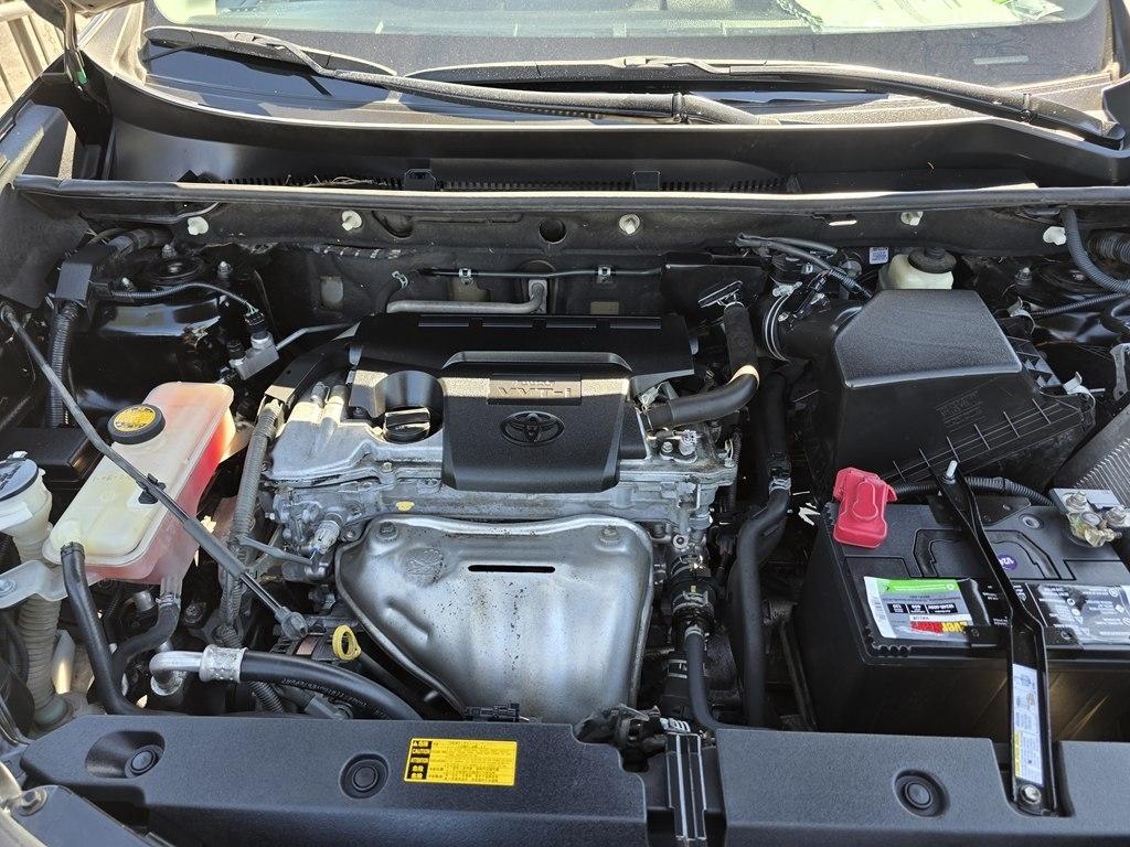 Toyota RAV4 photo 14