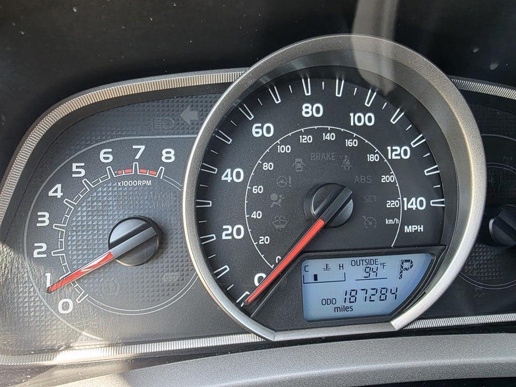 Toyota RAV4 photo 15