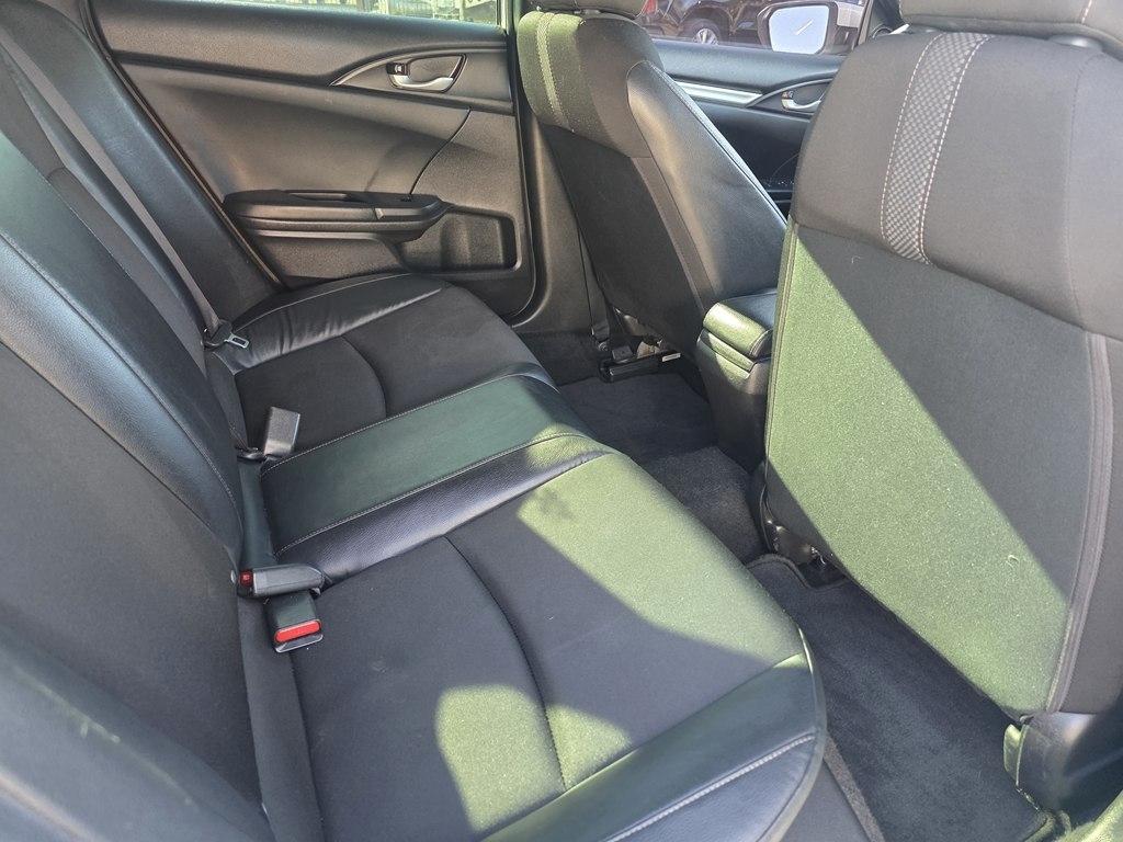 Honda Civic photo 10