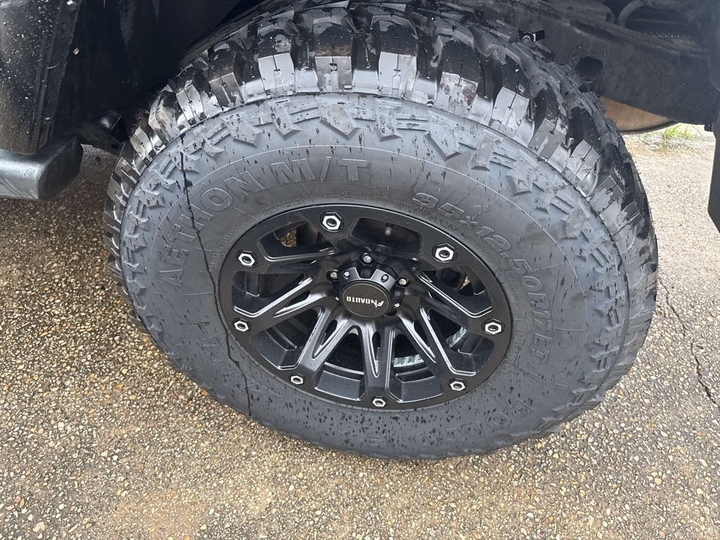 Jeep Wrangler 4WD 4dr Sahara 2013 Jeep Wrangler 4WD 4dr Sahara 2013