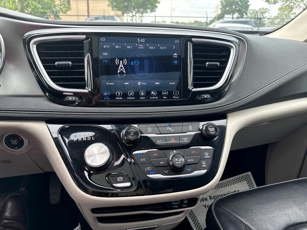 Chrysler Pacifica Limited FWD 2018 Chrysler Pacifica Limited FWD 2018