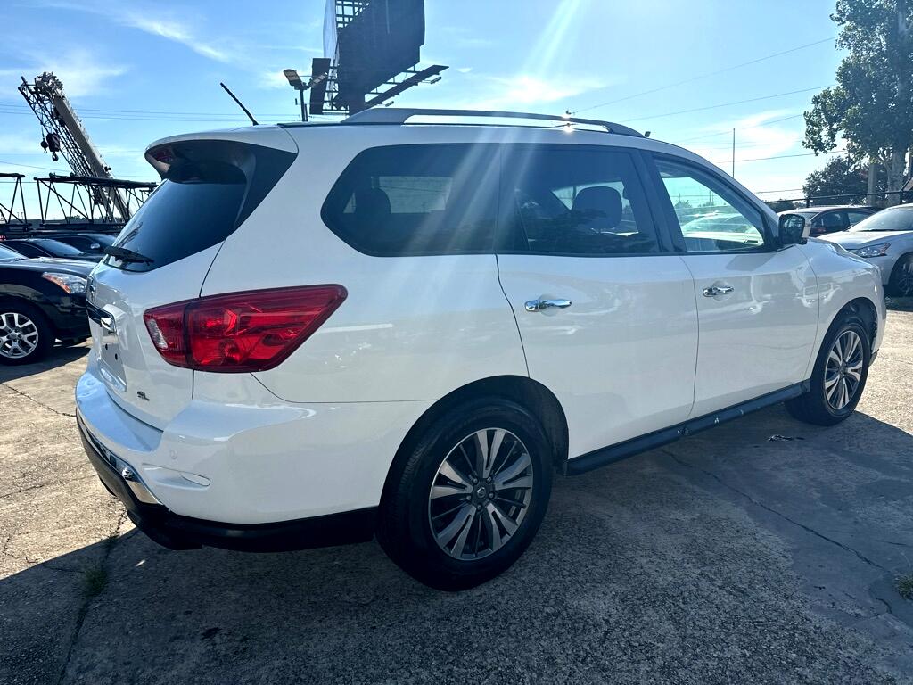 Nissan Pathfinder FWD SL 2017 Nissan Pathfinder FWD SL 2017