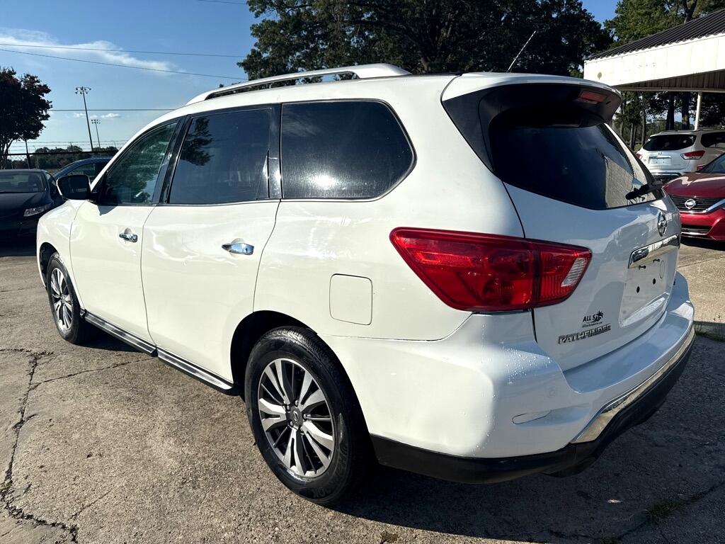 Nissan Pathfinder FWD SL 2017 Nissan Pathfinder FWD SL 2017