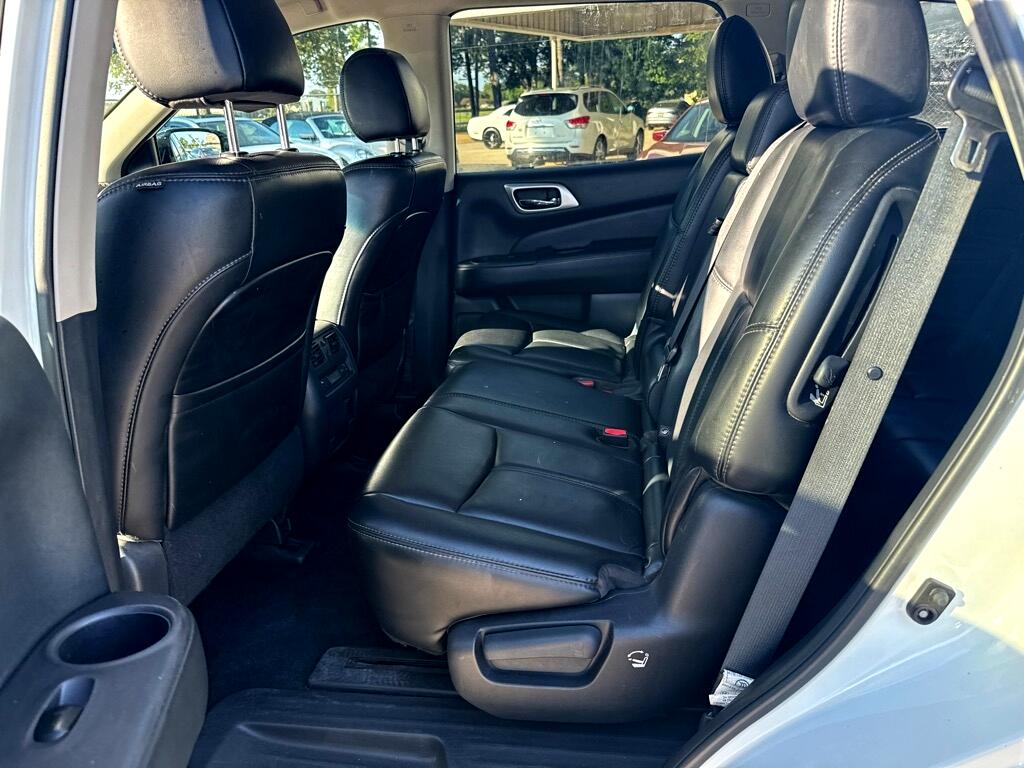 Nissan Pathfinder FWD SL 2017 Nissan Pathfinder FWD SL 2017