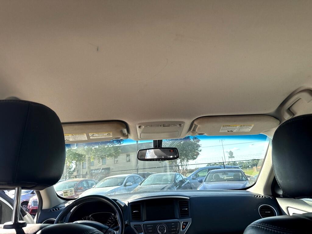 Nissan Pathfinder FWD SL 2017 Nissan Pathfinder FWD SL 2017