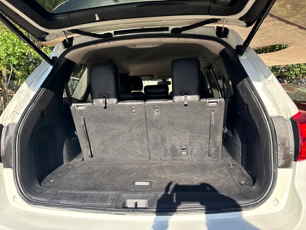 Nissan Pathfinder FWD SL 2017 Nissan Pathfinder FWD SL 2017