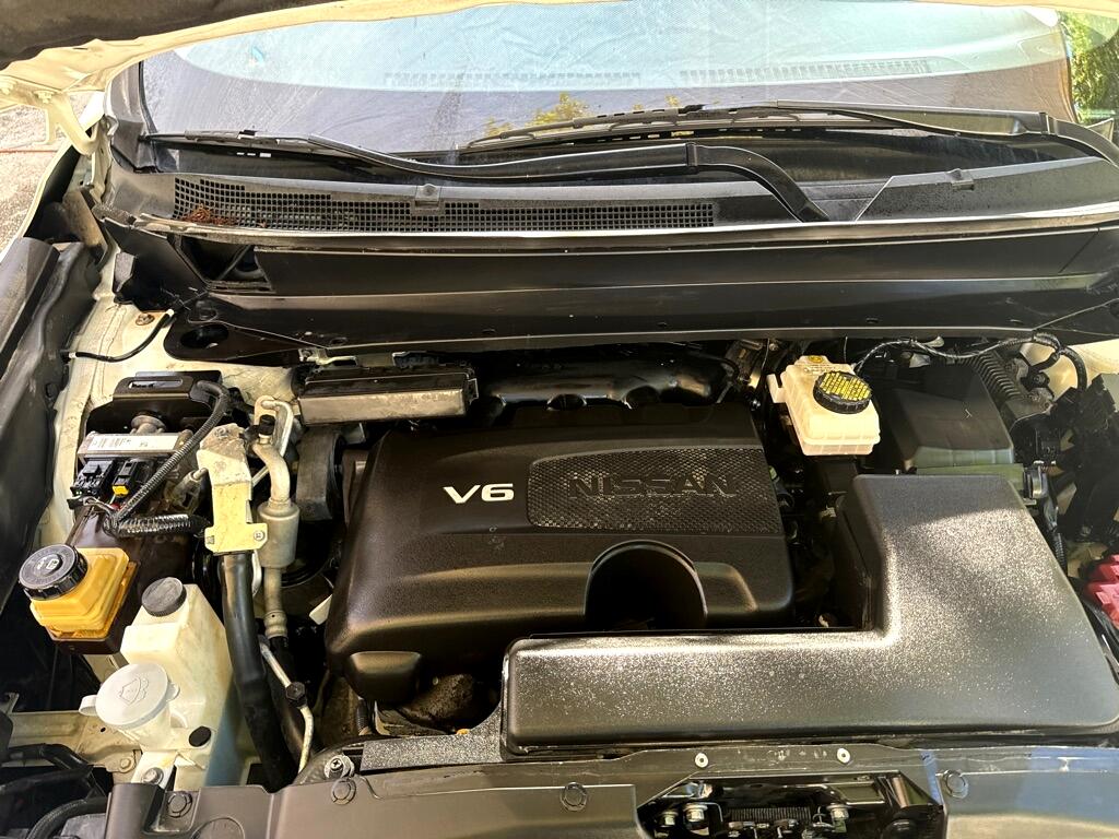 Nissan Pathfinder FWD SL 2017 Nissan Pathfinder FWD SL 2017