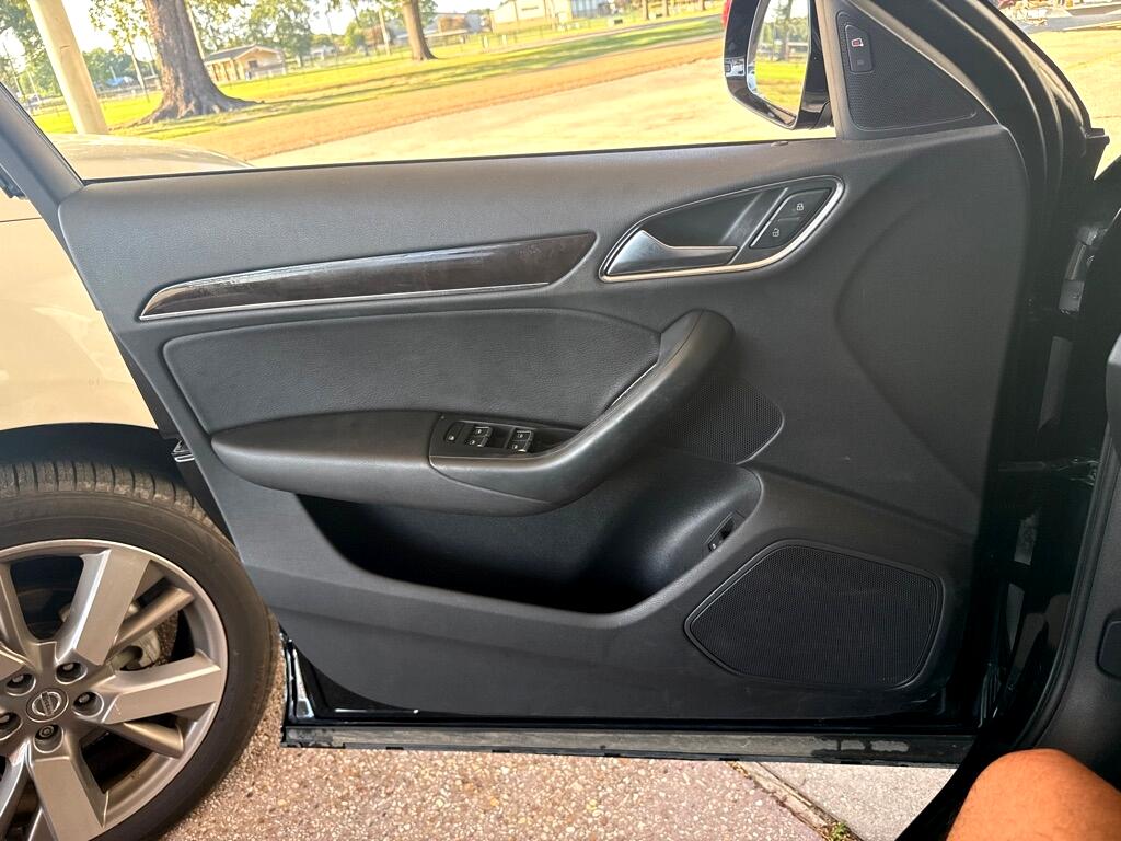 Audi Q3 quattro 4dr 2.0T Premium Plus 2015 Audi Q3 quattro 4dr 2.0T Premium Plus 2015