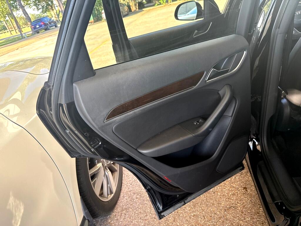 Audi Q3 quattro 4dr 2.0T Premium Plus 2015 Audi Q3 quattro 4dr 2.0T Premium Plus 2015