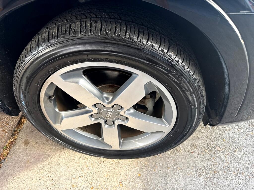 Audi Q3 quattro 4dr 2.0T Premium Plus 2015 Audi Q3 quattro 4dr 2.0T Premium Plus 2015