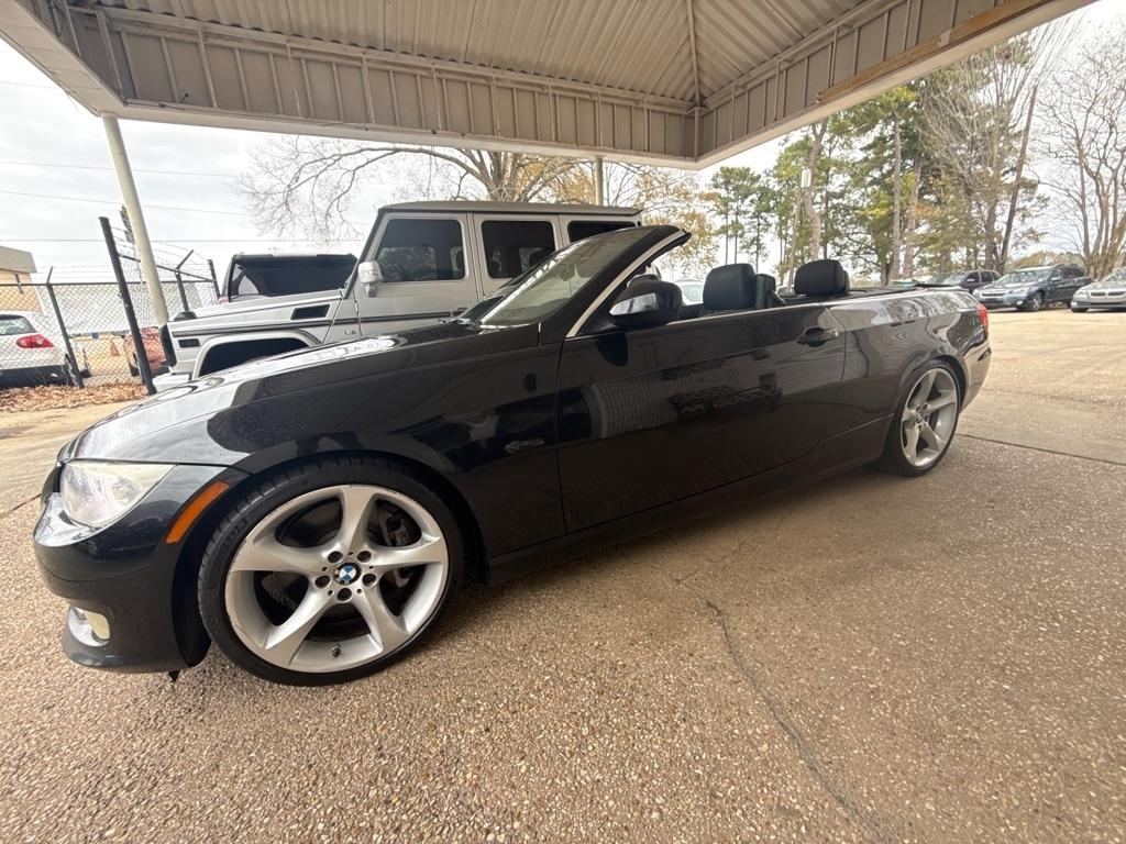 BMW 3-Series 2dr Conv 335i 2011