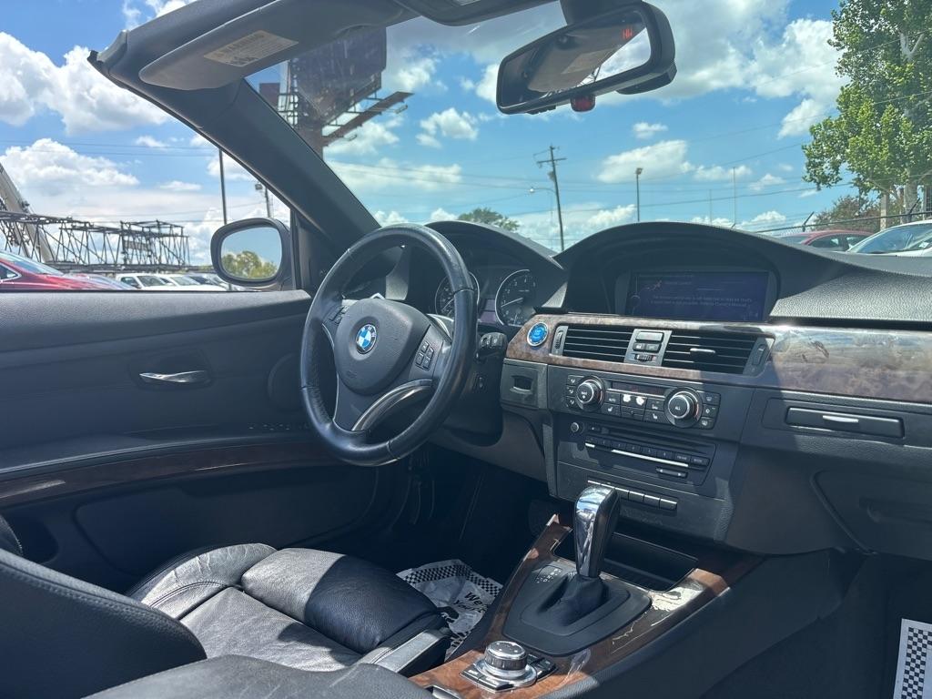 BMW 3-Series 2dr Conv 335i 2011