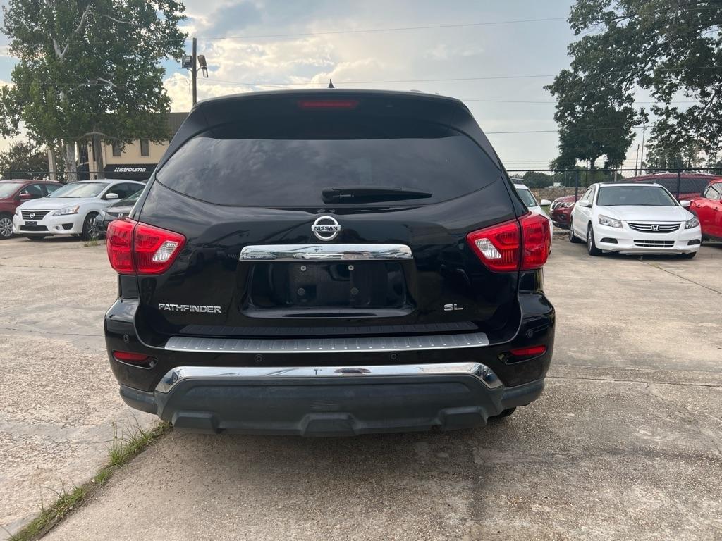 Nissan Pathfinder FWD SL 2017