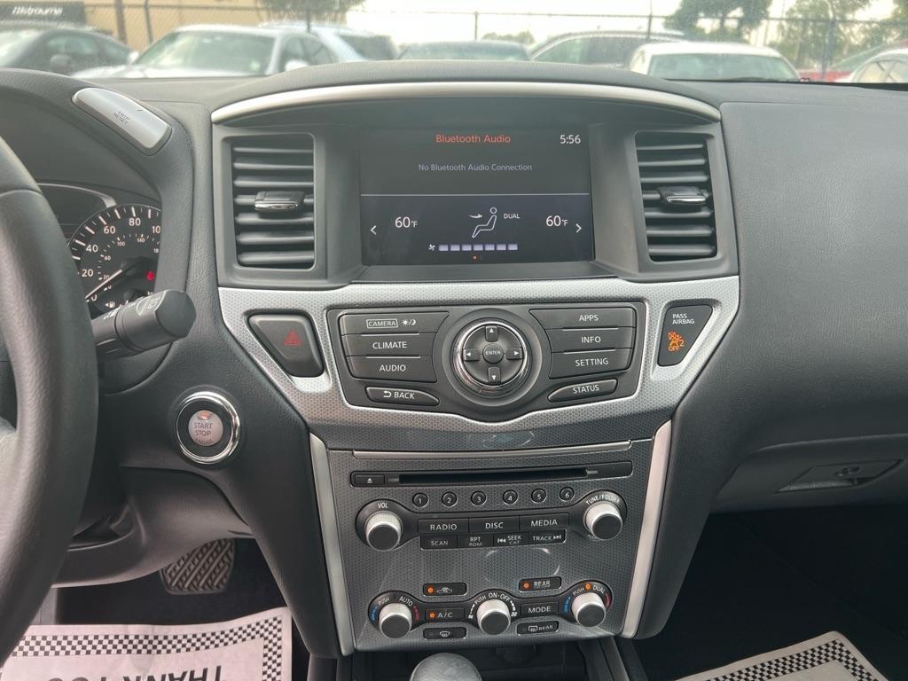 Nissan Pathfinder FWD SL 2017