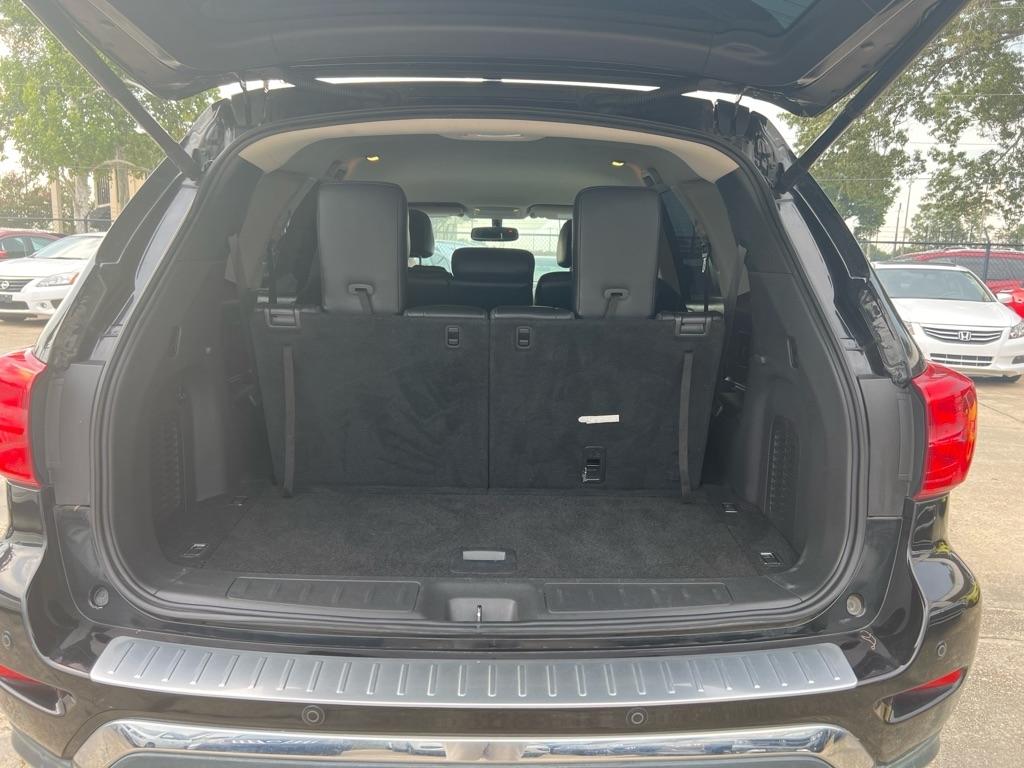 Nissan Pathfinder FWD SL 2017