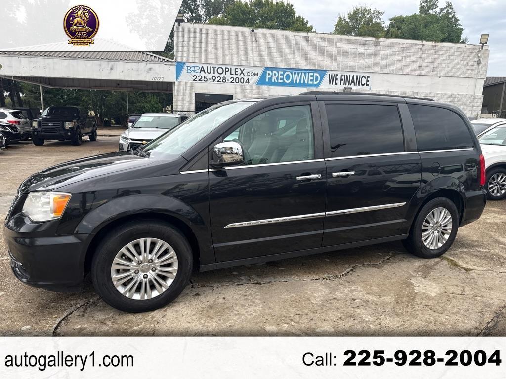 2013 Chrysler Town & Country Touring-L
