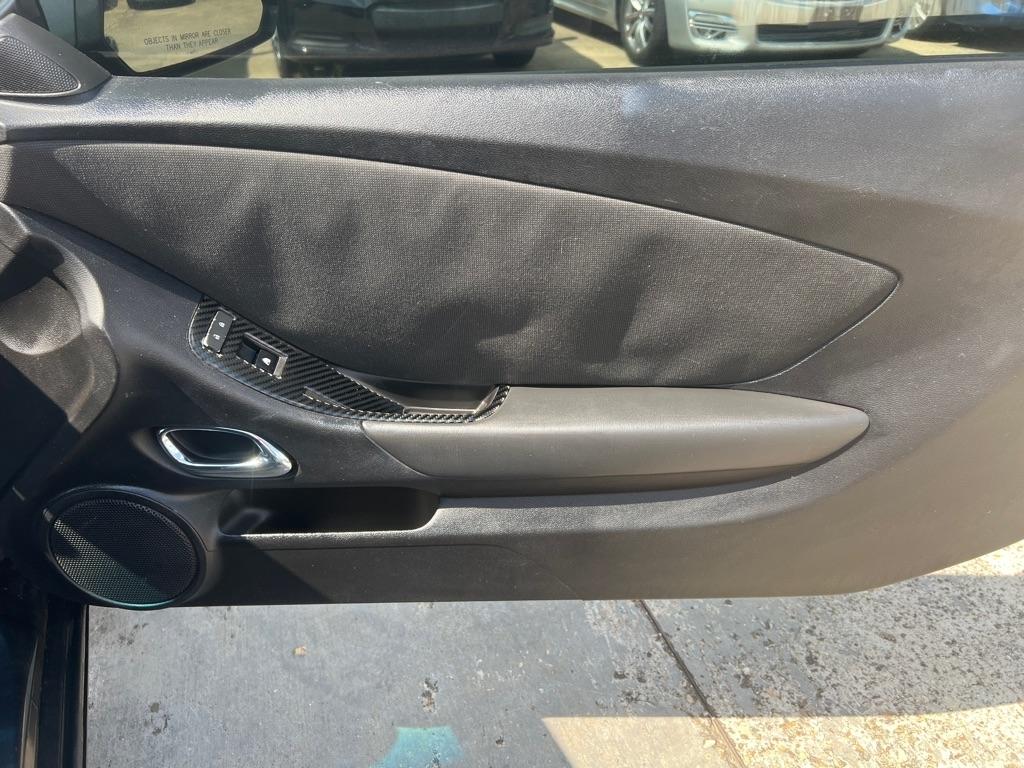 Chevrolet Camaro 2dr Cpe 1LT 2012