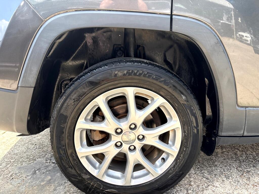 Jeep Cherokee FWD 4dr Latitude 2015 Jeep Cherokee FWD 4dr Latitude 2015