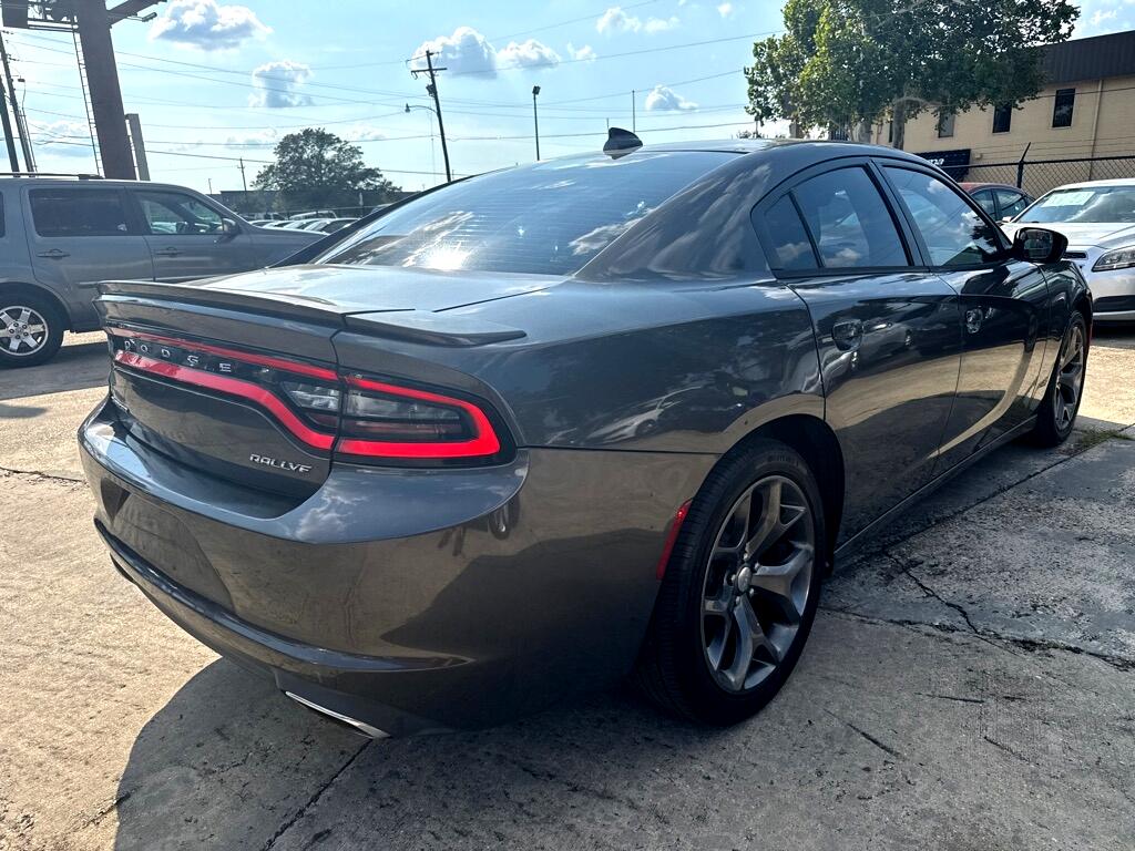 Dodge Charger 4dr Sdn SXT RWD 2015 Dodge Charger 4dr Sdn SXT RWD 2015