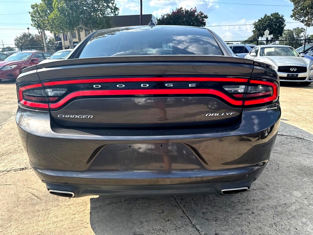 Dodge Charger 4dr Sdn SXT RWD 2015 Dodge Charger 4dr Sdn SXT RWD 2015