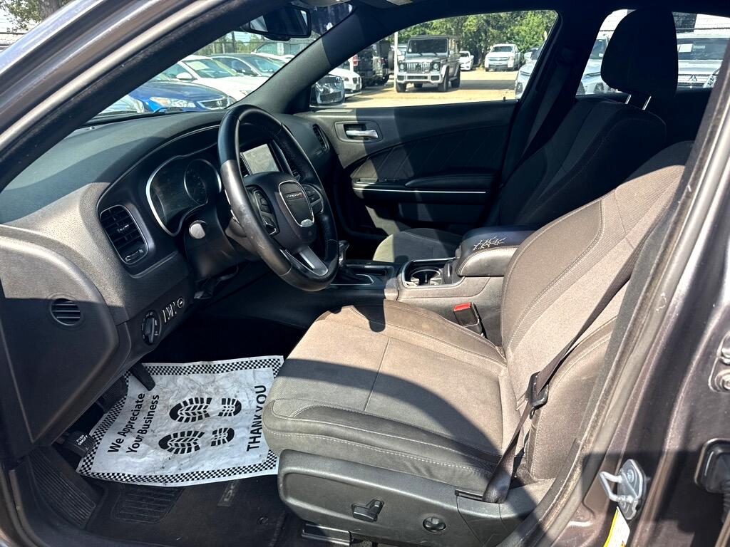 Dodge Charger 4dr Sdn SXT RWD 2015 Dodge Charger 4dr Sdn SXT RWD 2015