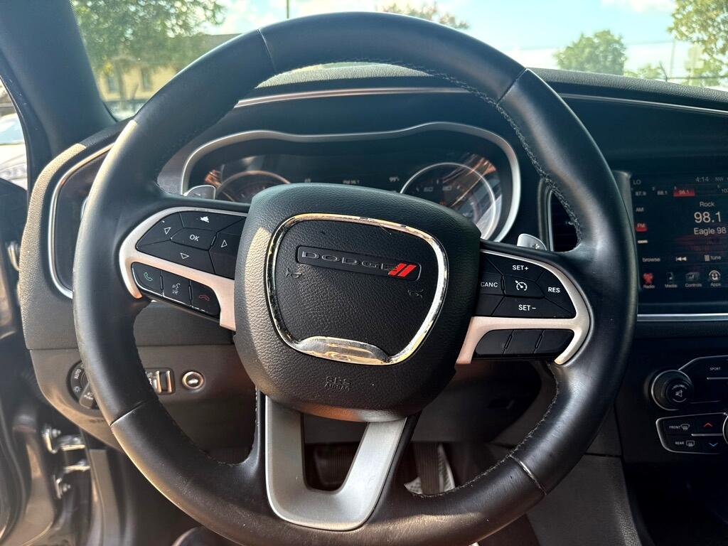 Dodge Charger 4dr Sdn SXT RWD 2015 Dodge Charger 4dr Sdn SXT RWD 2015