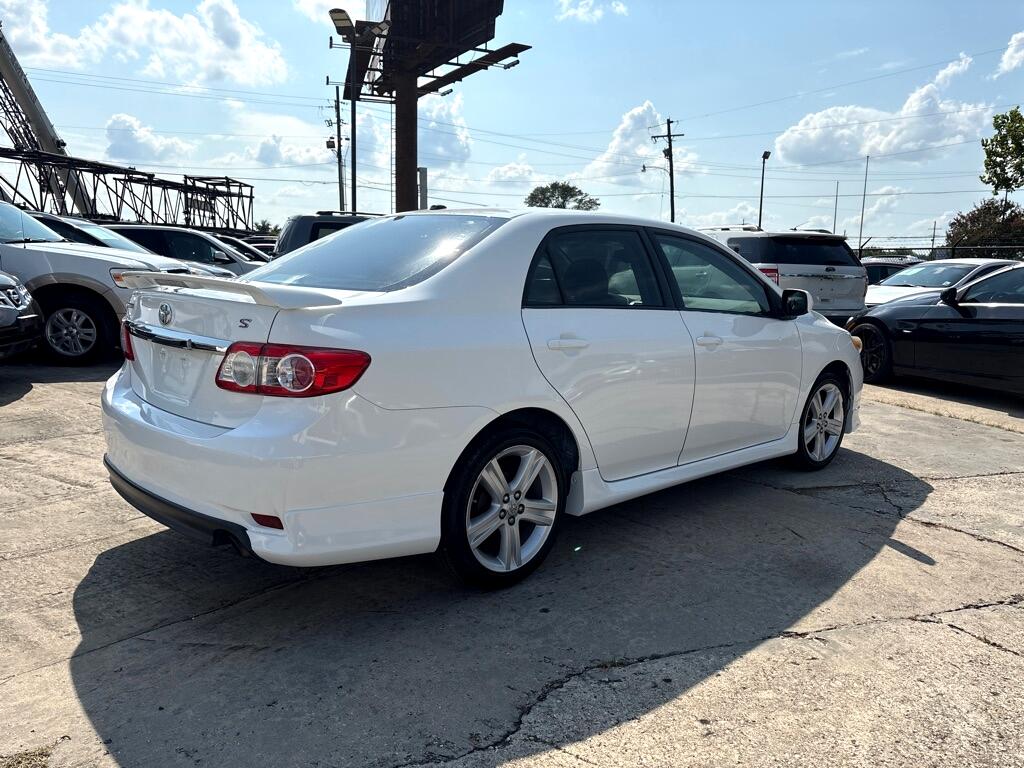 Toyota Corolla 4dr Sdn Man L (Natl) 2013 Toyota Corolla 4dr Sdn Man L (Natl) 2013