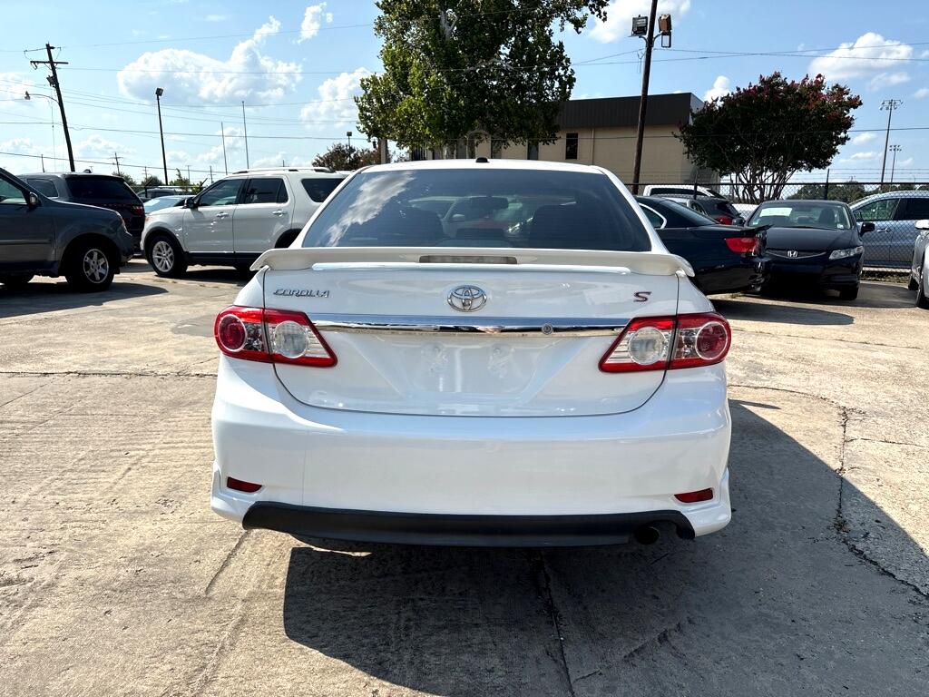 Toyota Corolla 4dr Sdn Man L (Natl) 2013 Toyota Corolla 4dr Sdn Man L (Natl) 2013