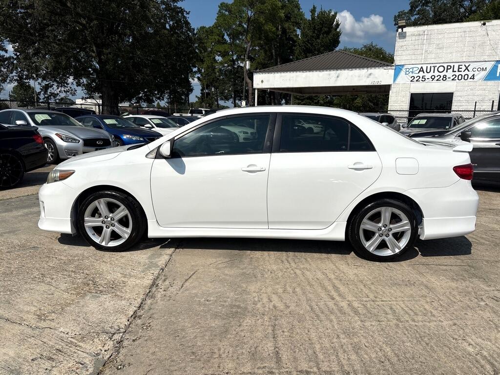 Toyota Corolla 4dr Sdn Man L (Natl) 2013 Toyota Corolla 4dr Sdn Man L (Natl) 2013