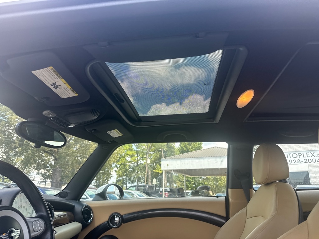 MINI Cooper 2dr Cpe S 2009 MINI Cooper 2dr Cpe S 2009