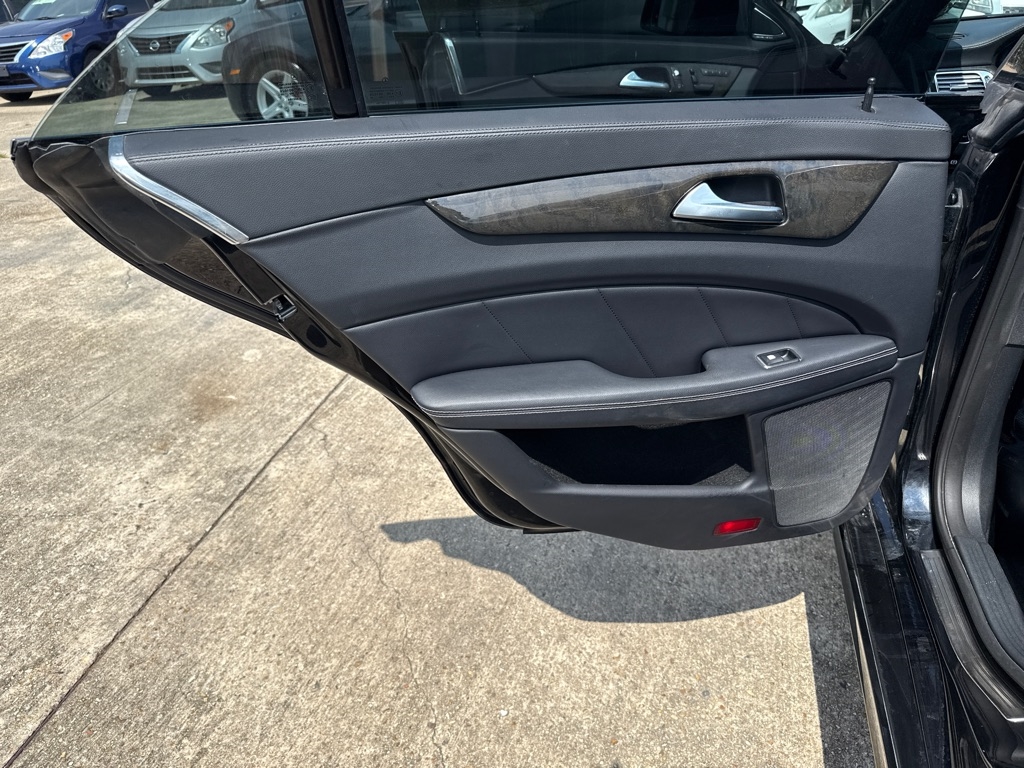 Mercedes-Benz CLS-Class 4dr Sdn CLS 550 RWD 2012