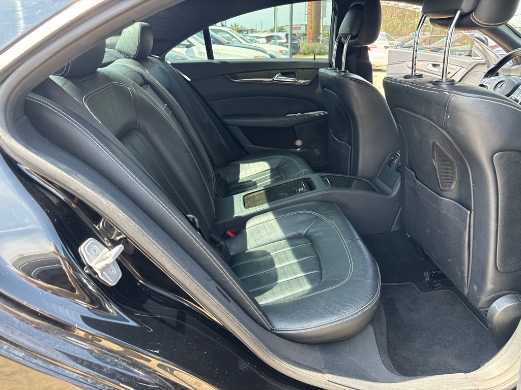 Mercedes-Benz CLS-Class 4dr Sdn CLS 550 RWD 2012