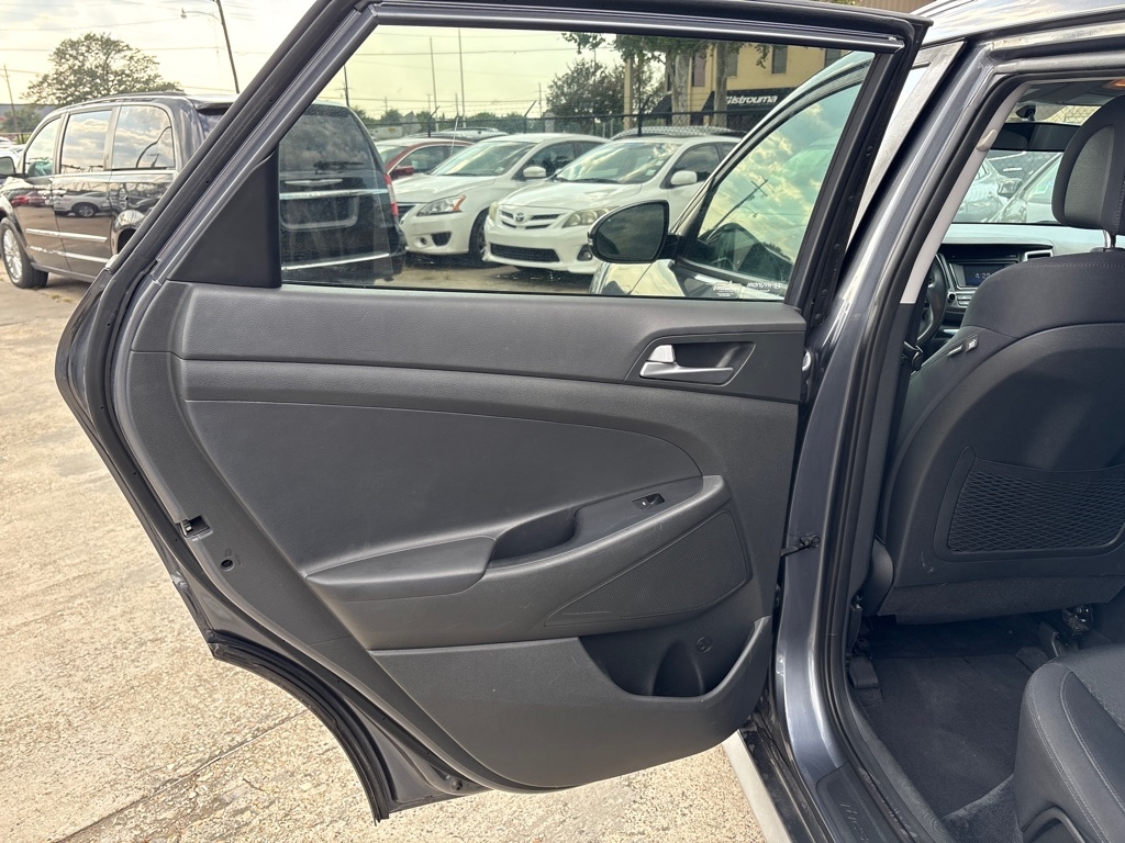 Hyundai Tucson Sport FWD 2017 Hyundai Tucson Sport FWD 2017