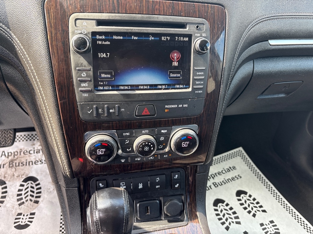 Chevrolet Traverse FWD 4dr LT w/2LT 2016 Chevrolet Traverse FWD 4dr LT w/2LT 2016