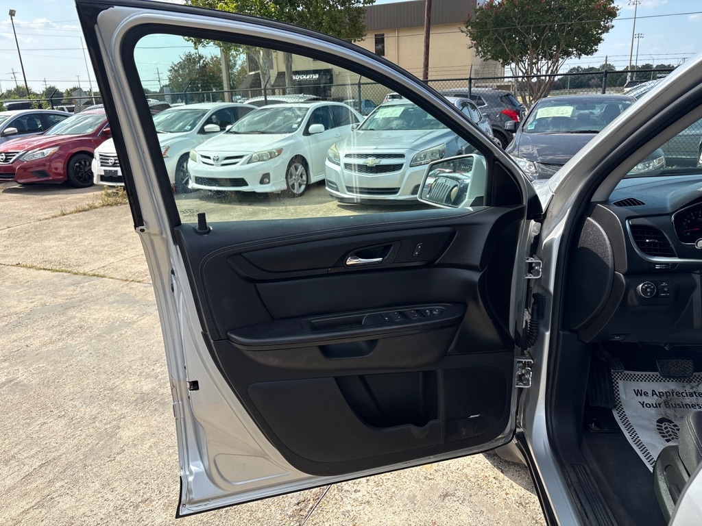 Chevrolet Traverse FWD 4dr LT w/2LT 2016 Chevrolet Traverse FWD 4dr LT w/2LT 2016