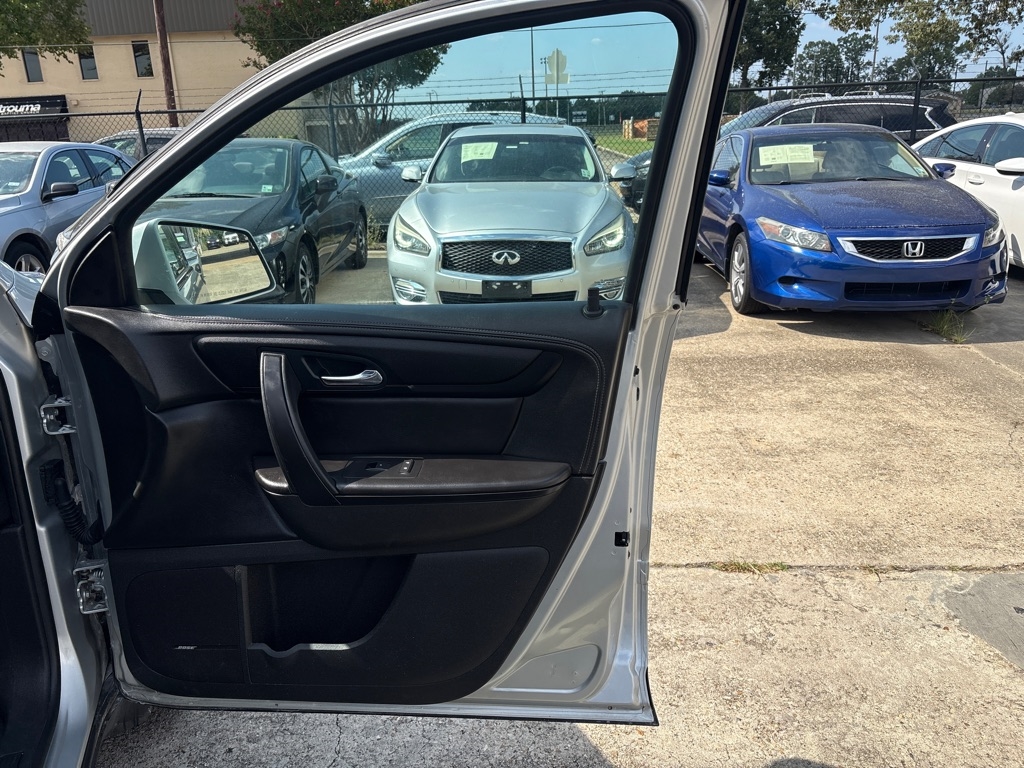 Chevrolet Traverse FWD 4dr LT w/2LT 2016 Chevrolet Traverse FWD 4dr LT w/2LT 2016