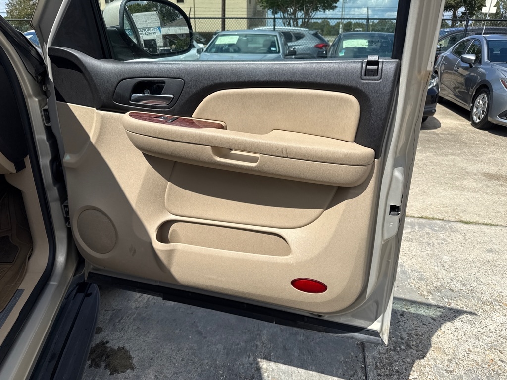 Chevrolet Tahoe 2WD 4dr 1500 LT 2007 Chevrolet Tahoe 2WD 4dr 1500 LT 2007