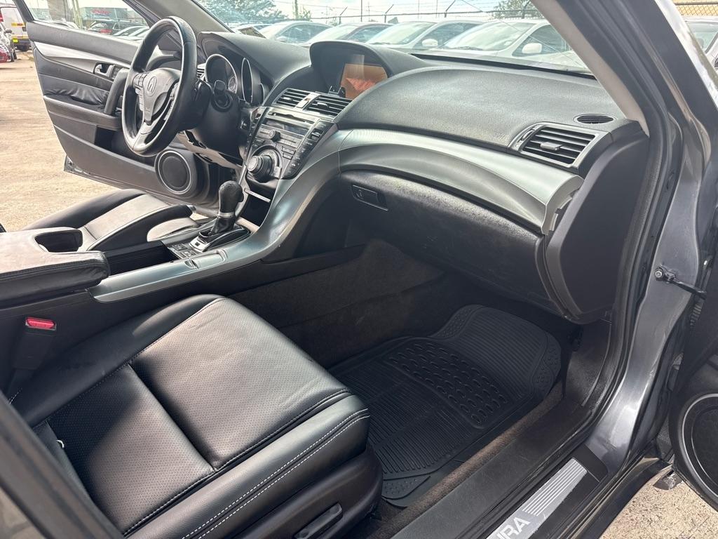 Acura TL 4dr Sdn 2WD Tech 2009