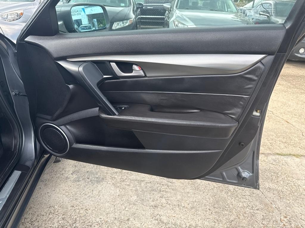 Acura TL 4dr Sdn 2WD Tech 2009