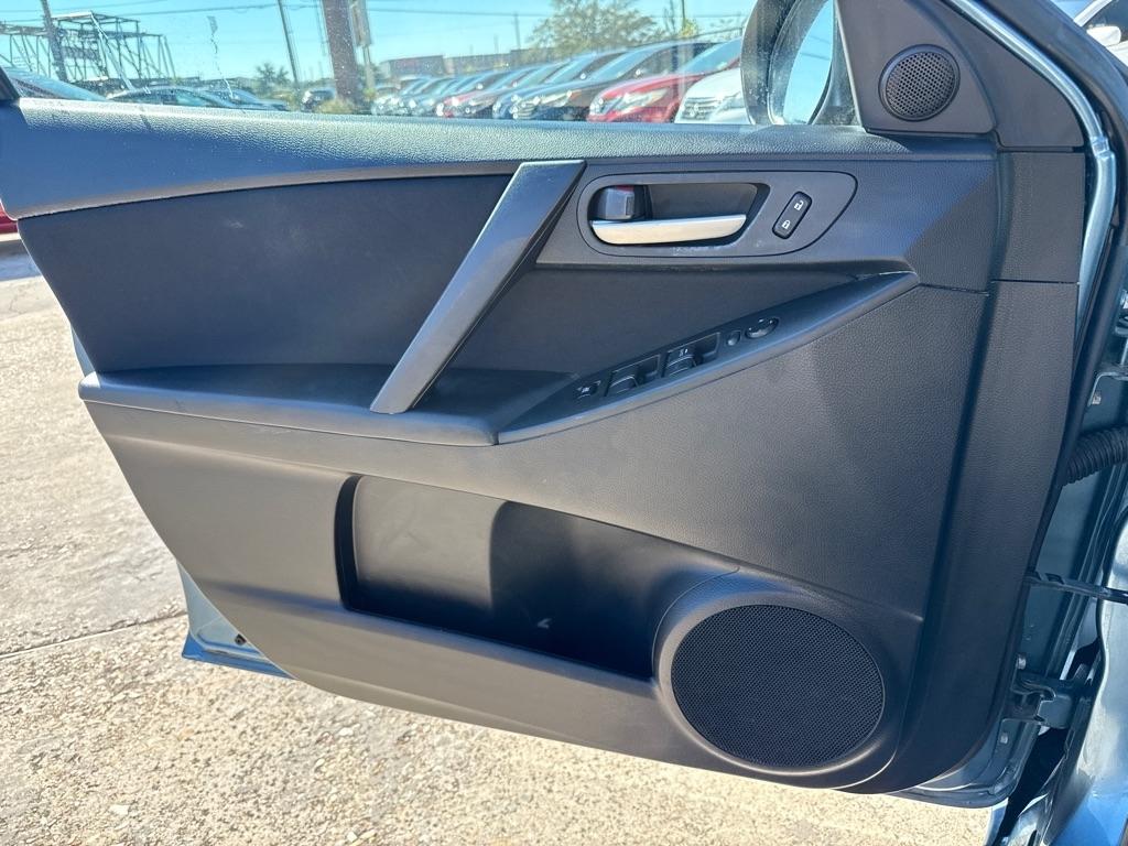 Mazda MAZDA3 4dr Sdn Auto i Touring 2010