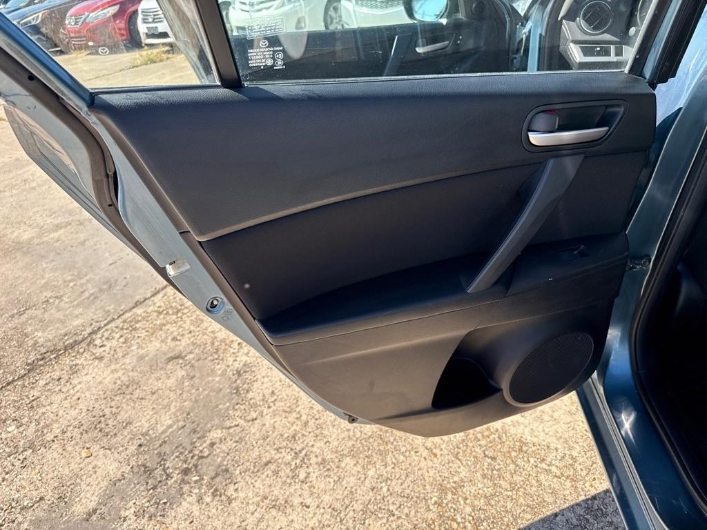 Mazda MAZDA3 4dr Sdn Auto i Touring 2010